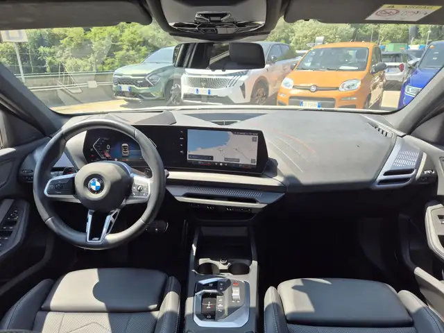 BMW 1 Series view 8
