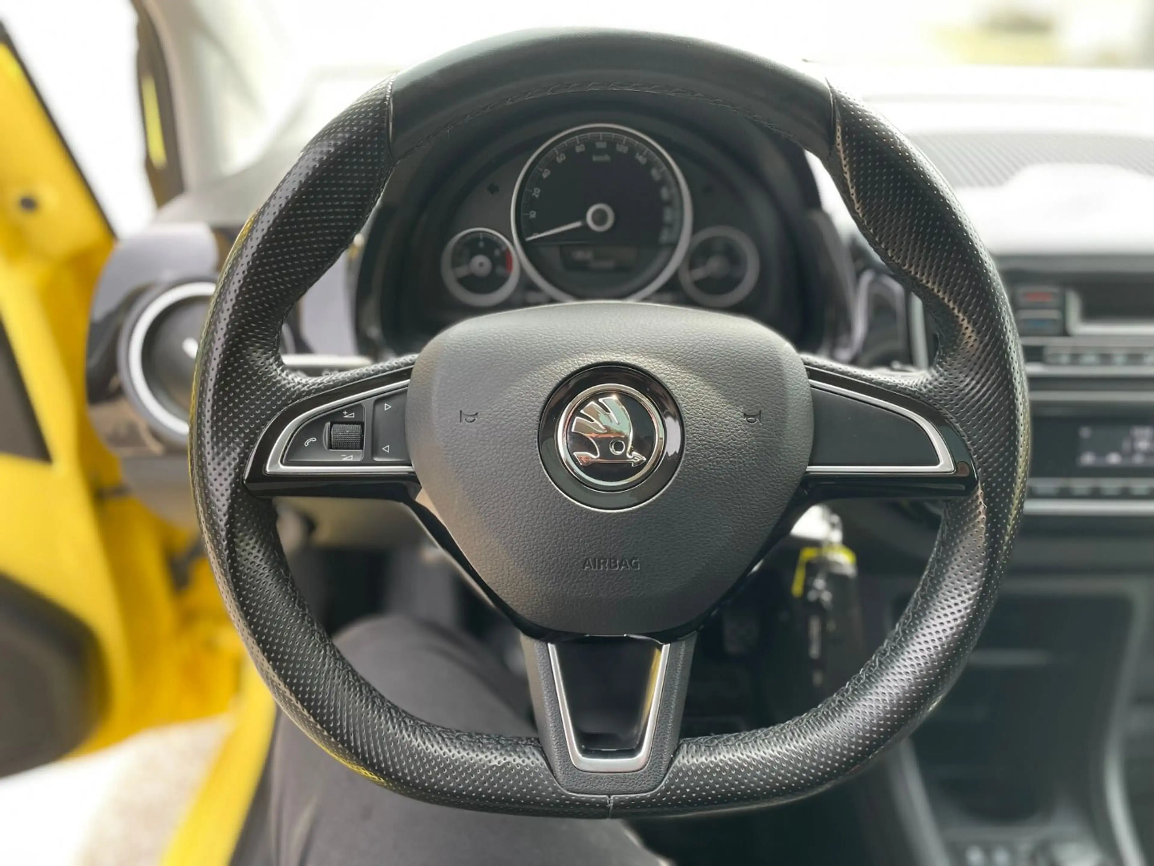 Skoda Citigo — photo 12