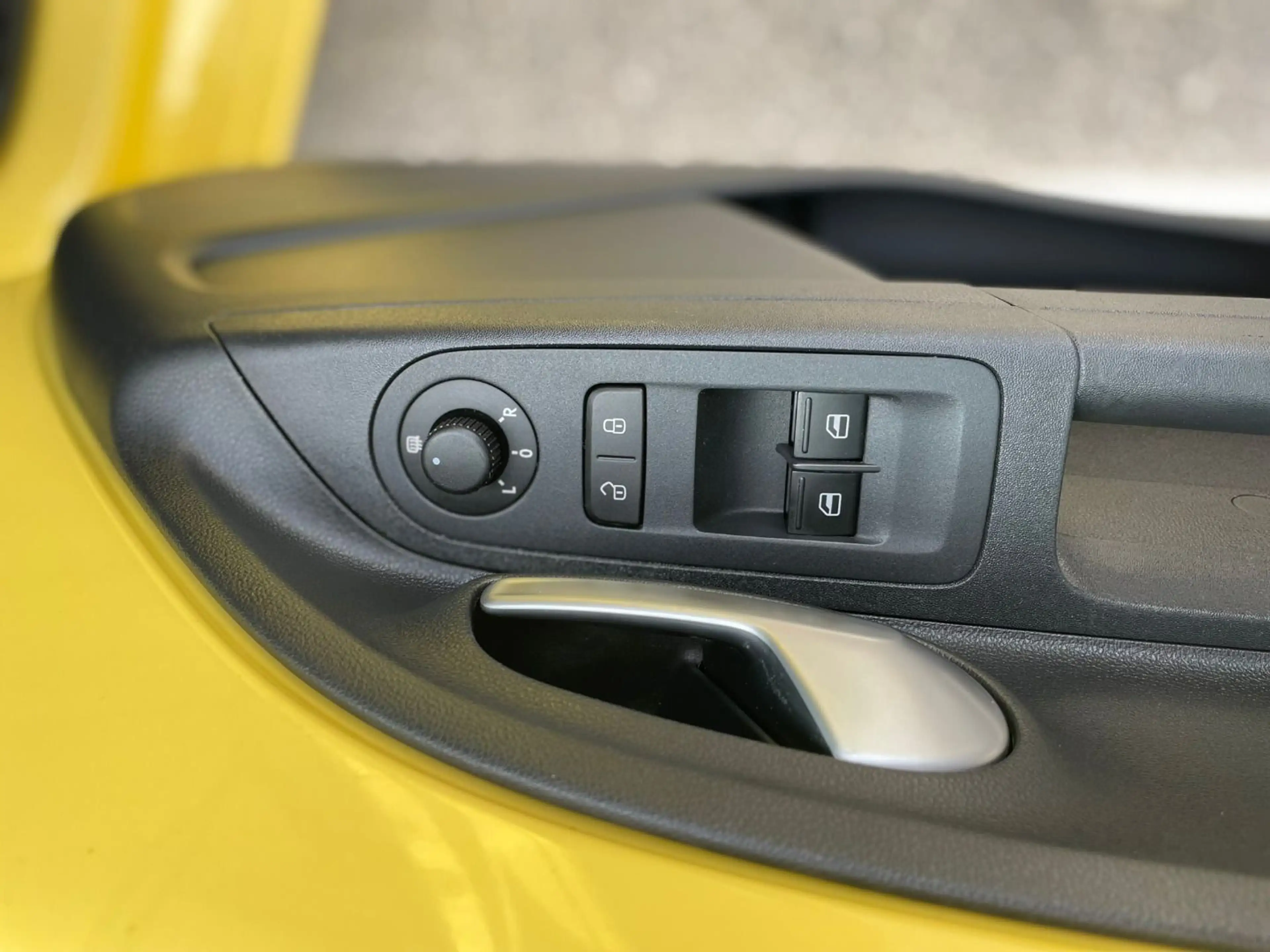 Skoda Citigo — photo 11