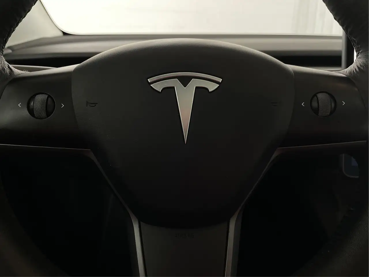 Tesla Model Y fotografie Tesla Model Y