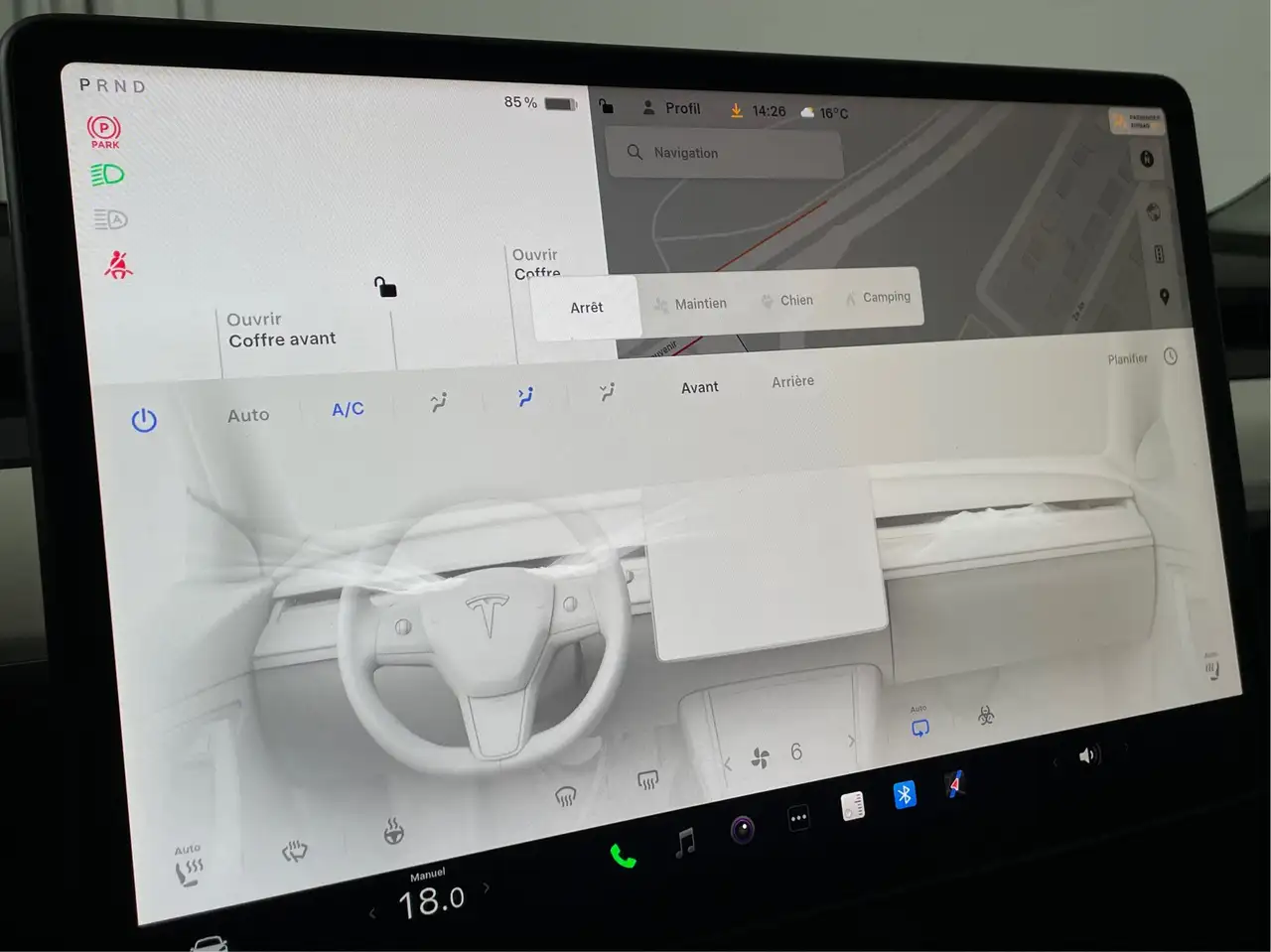 Tesla Model Y fotografie Tesla Model Y