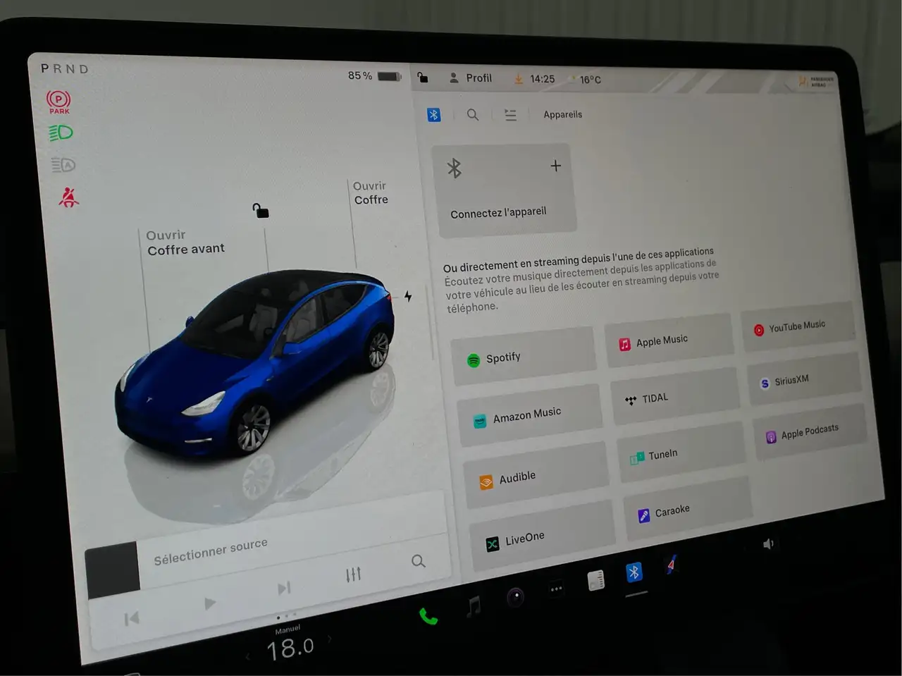 Tesla Model Y fotografie Tesla Model Y