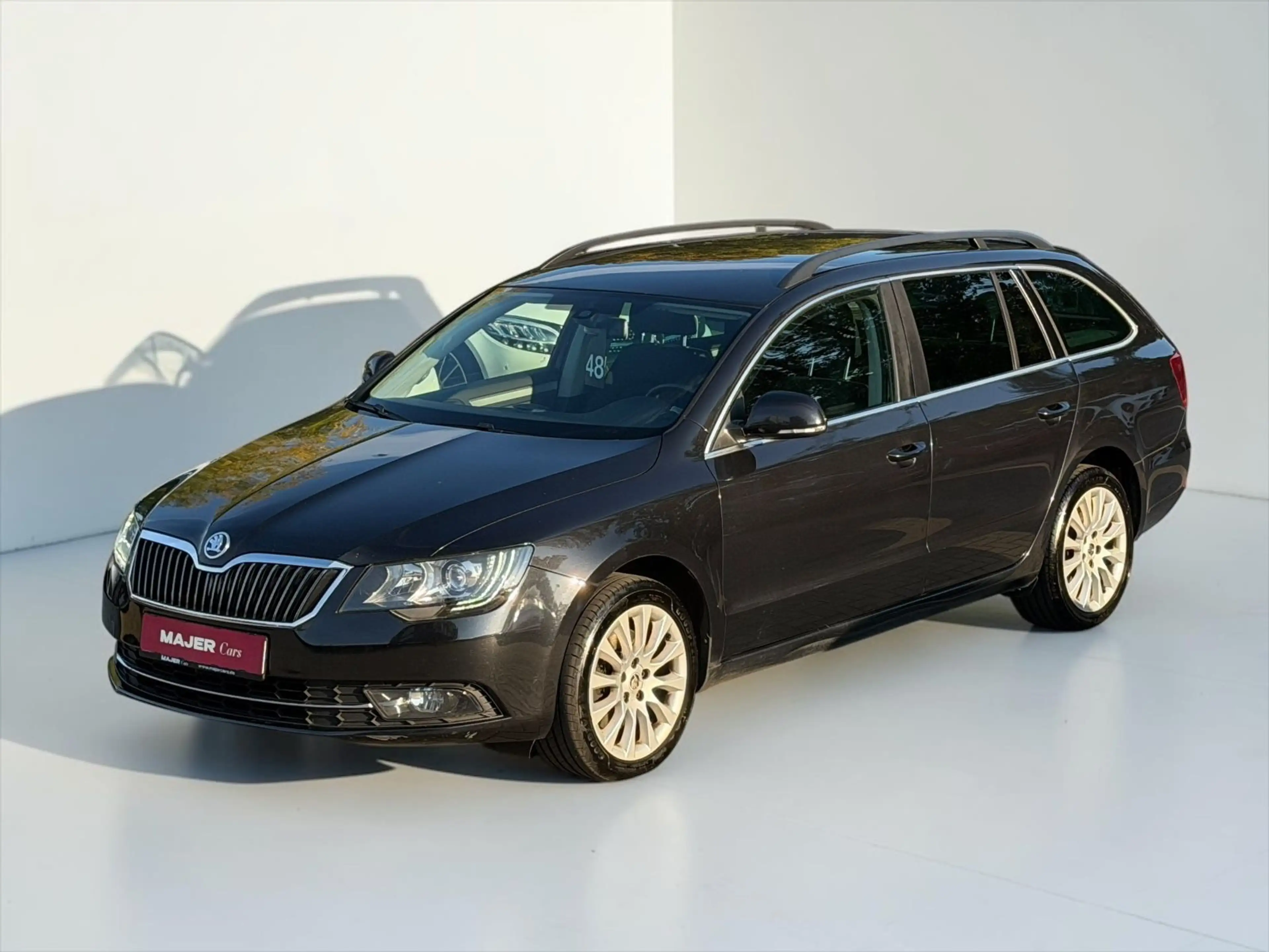 Skoda Superb Combi Exclusive MEMORY*NAVI*XENON*SHZ