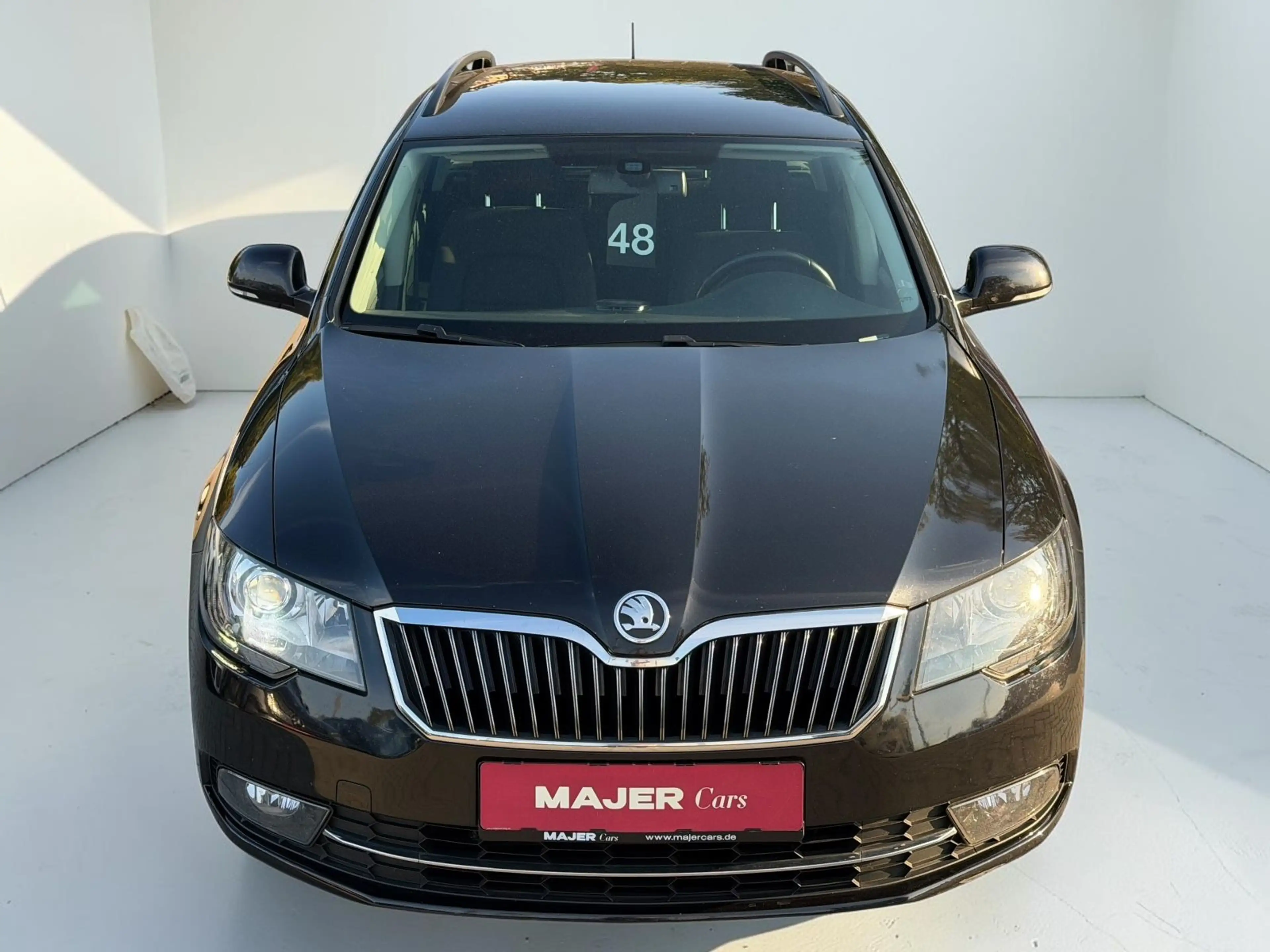 Skoda Superb Combi Exclusive MEMORY*NAVI*XENON*SHZ — photo 3