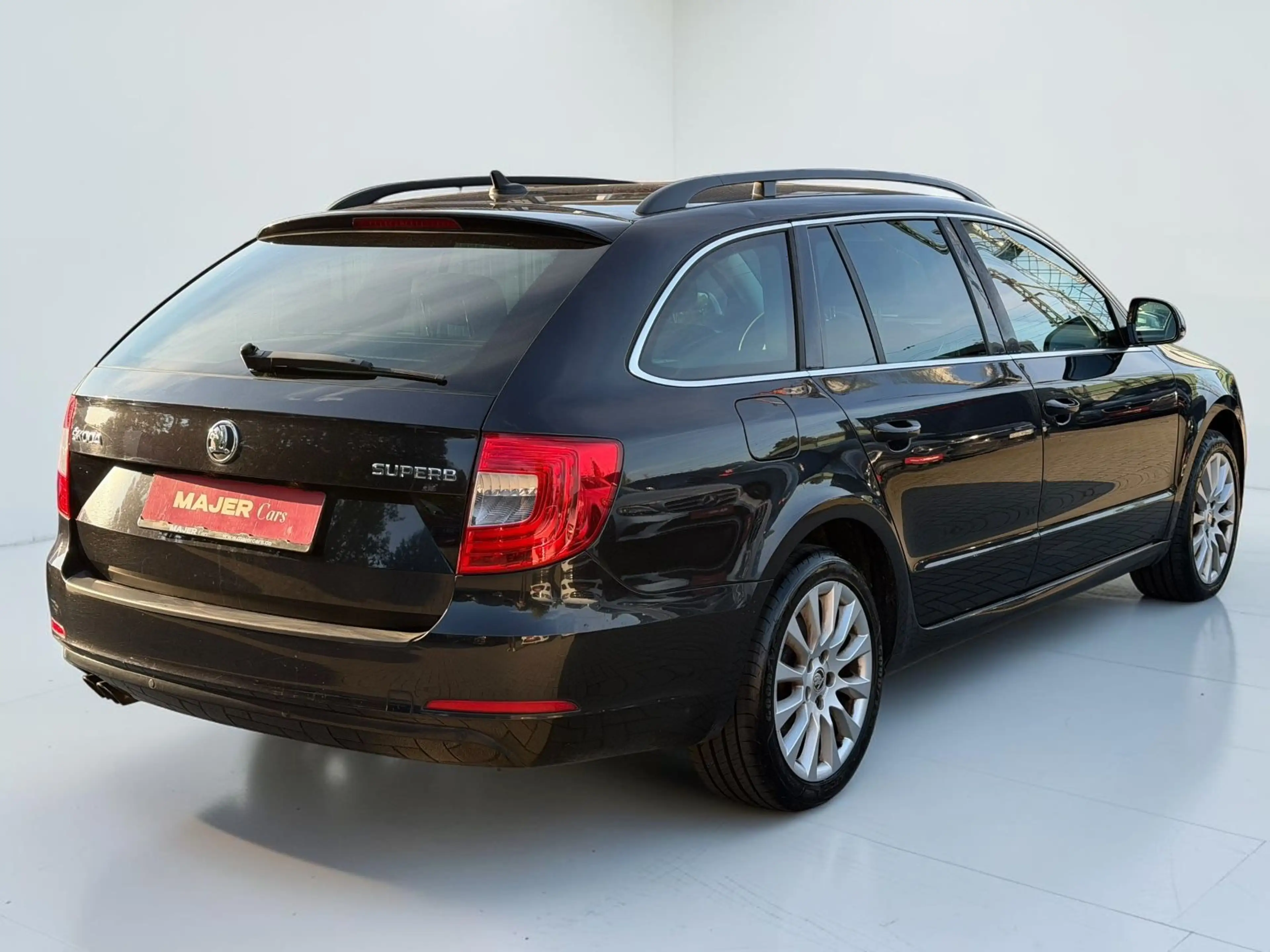Skoda Superb Combi Exclusive MEMORY*NAVI*XENON*SHZ — photo 8