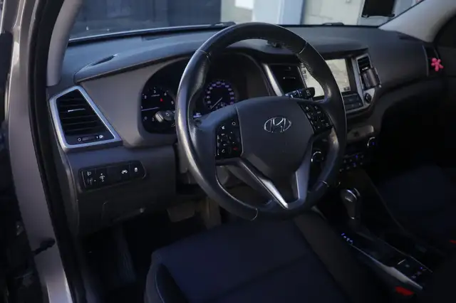 Hyundai Tucson view 16