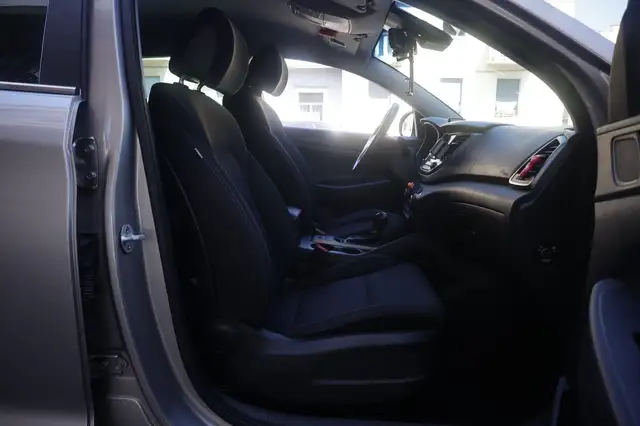 Hyundai Tucson view 12