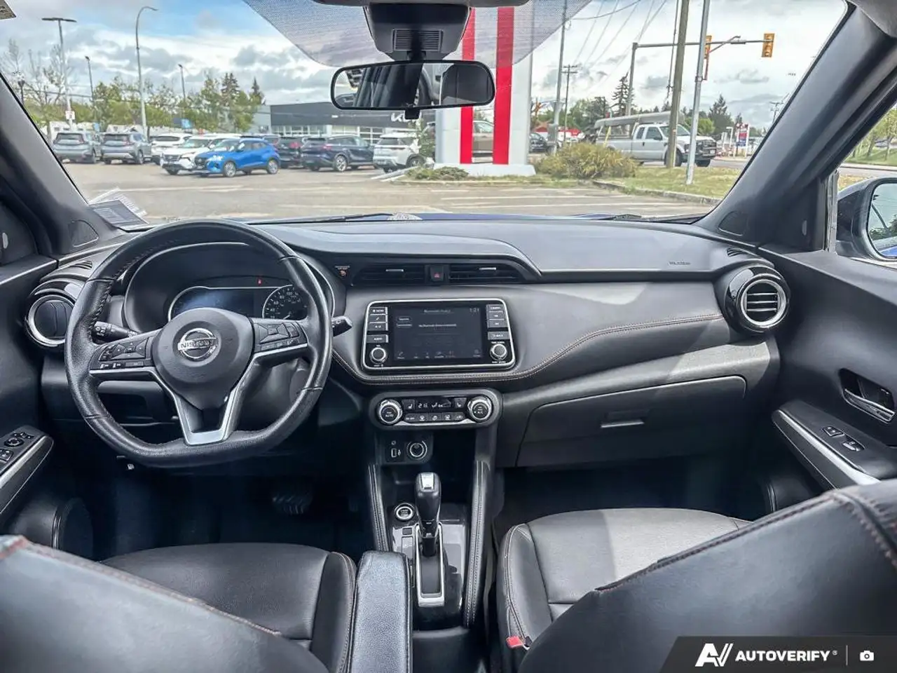 Nissan Kicks снимка Nissan Kicks