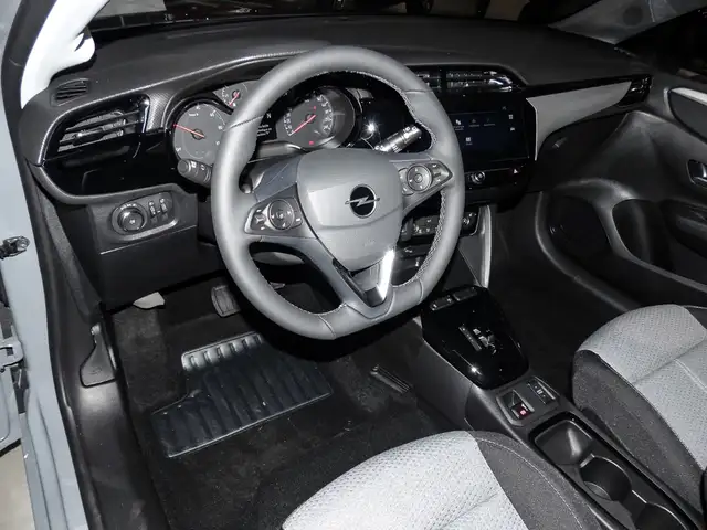 Opel Corsa view 5