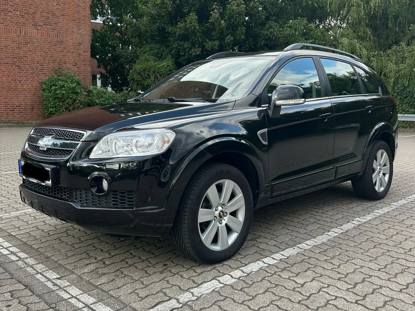 Chevrolet Captiva Captiva Diesel 2.0 4WD 5 Sitzer Automatik LT Zwart - 2