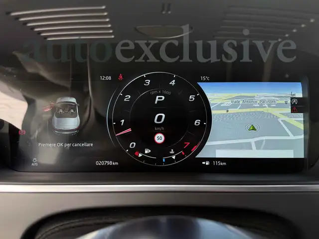 Jaguar F-Type view 10