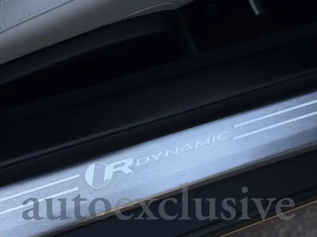 Jaguar F-Type view 15