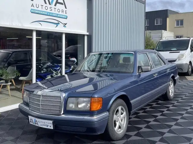 Mercedes-Benz S 560 E Mercedes-Benz 260 SE auto 2.6 166cv 1ère main