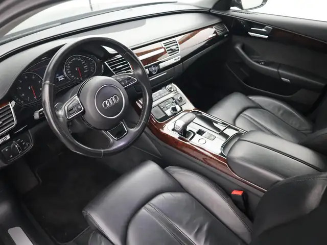 Audi A8 view 6