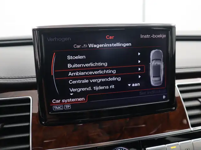 Audi A8 view 14
