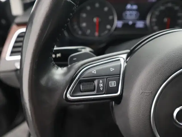 Audi A8 view 25