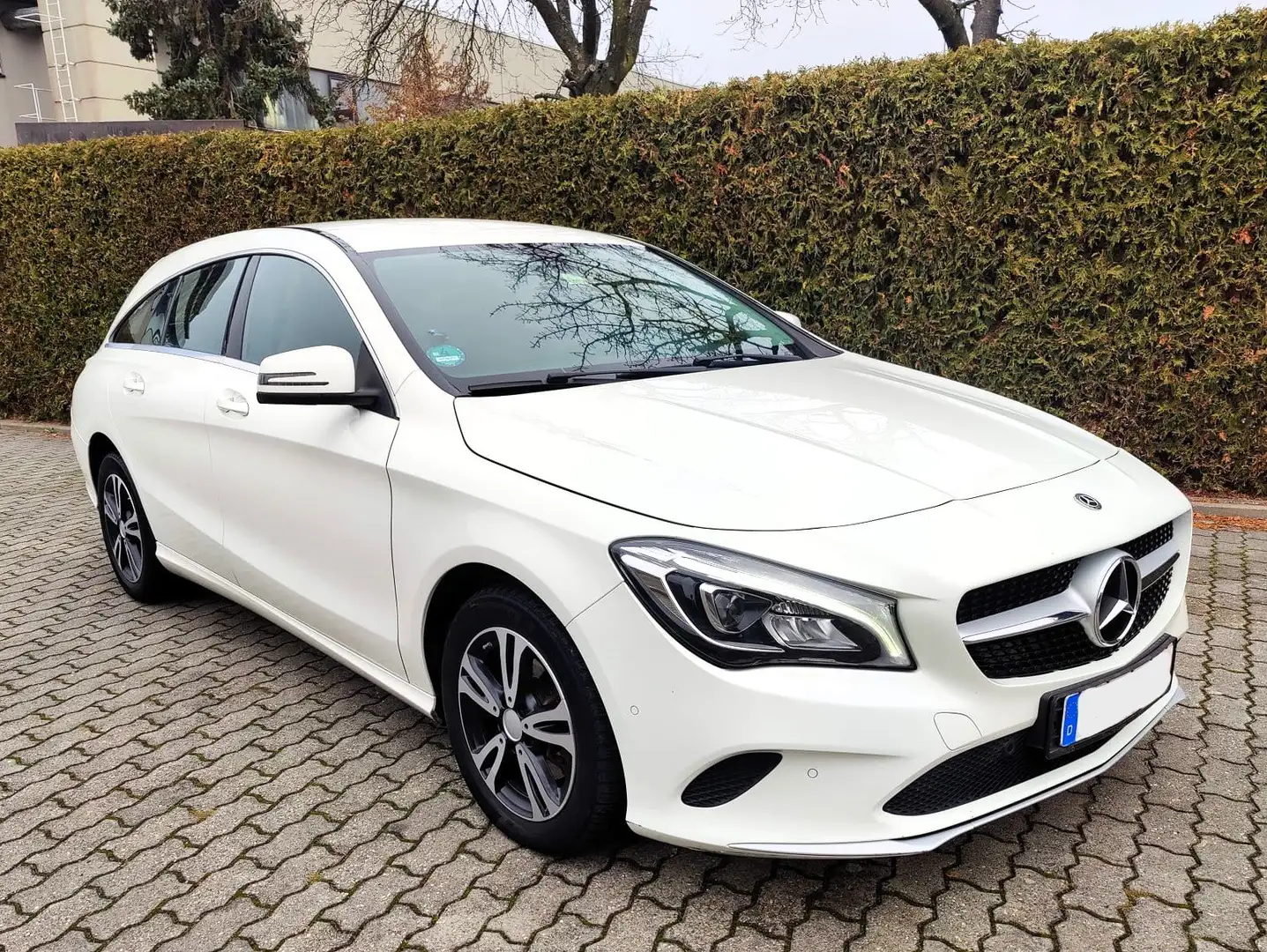 Mercedes-Benz CLA 200 CLA 200 CDI / Shooting Brake (117.908) Wit - 2