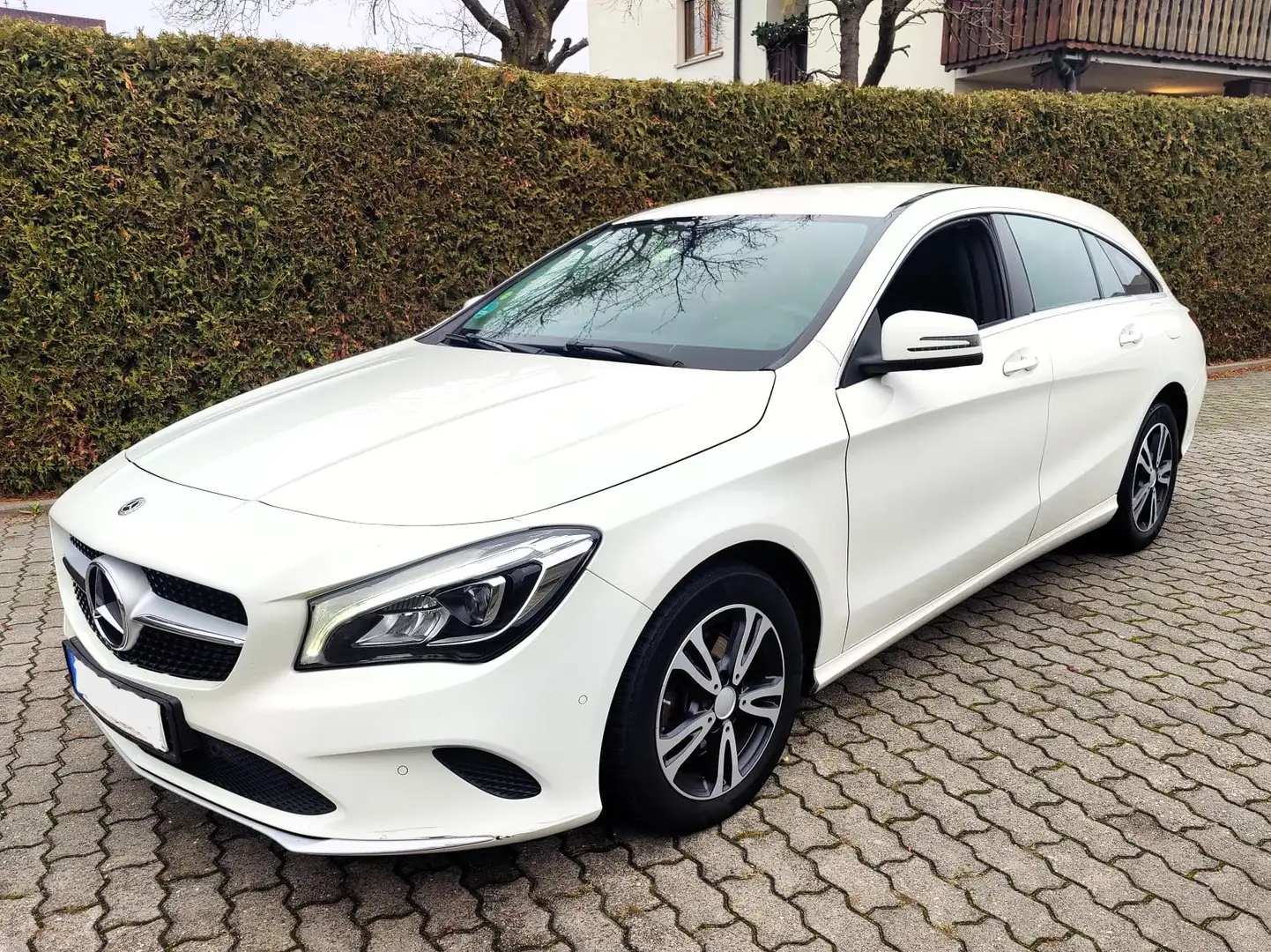 Mercedes-Benz CLA 200 CLA 200 CDI / Shooting Brake (117.908) Wit - 1