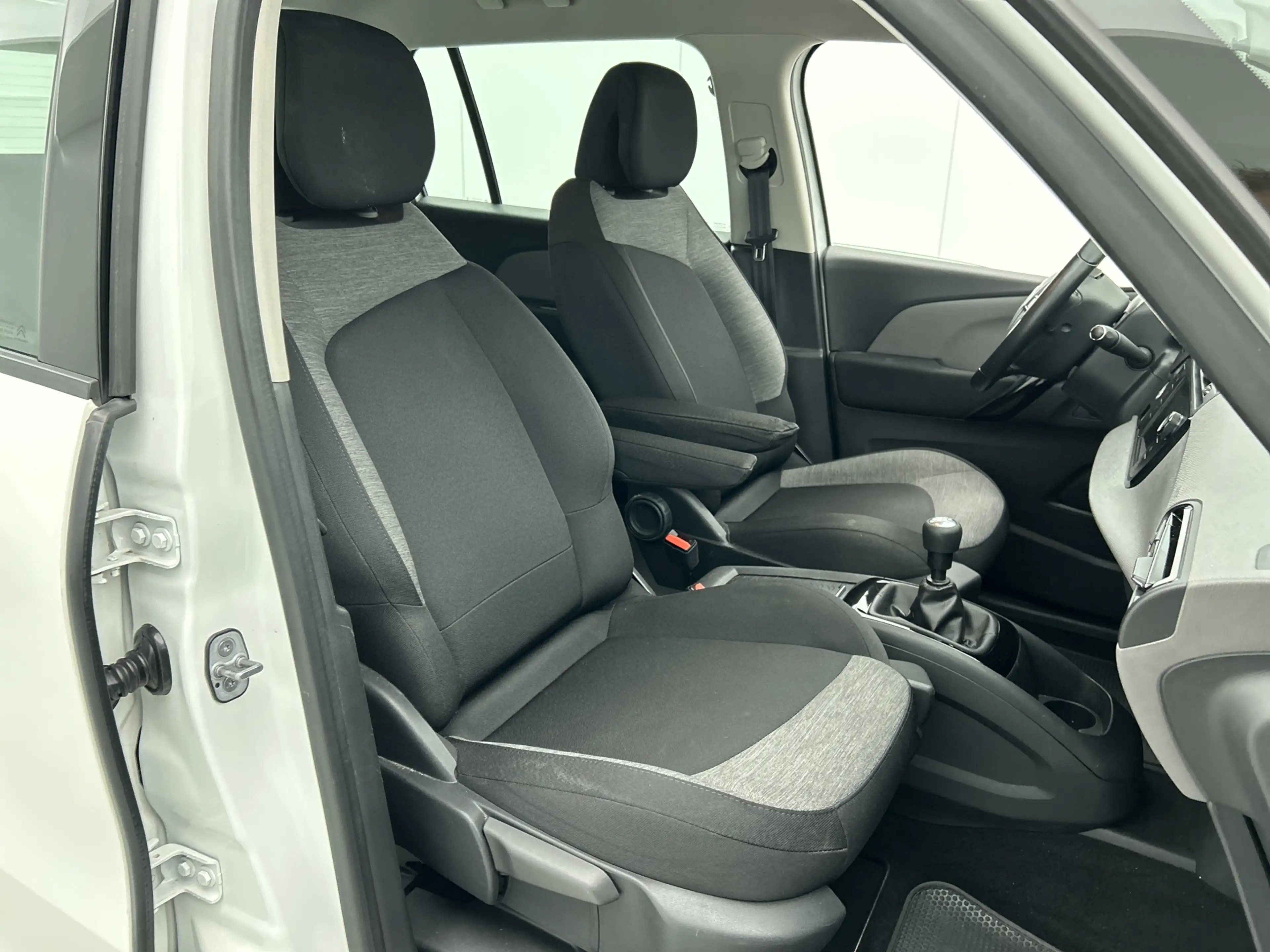 Citroen Grand C4 Picasso 1.2 PureTech Business | 7 Persoons | CarPlay | Nav — photo 13
