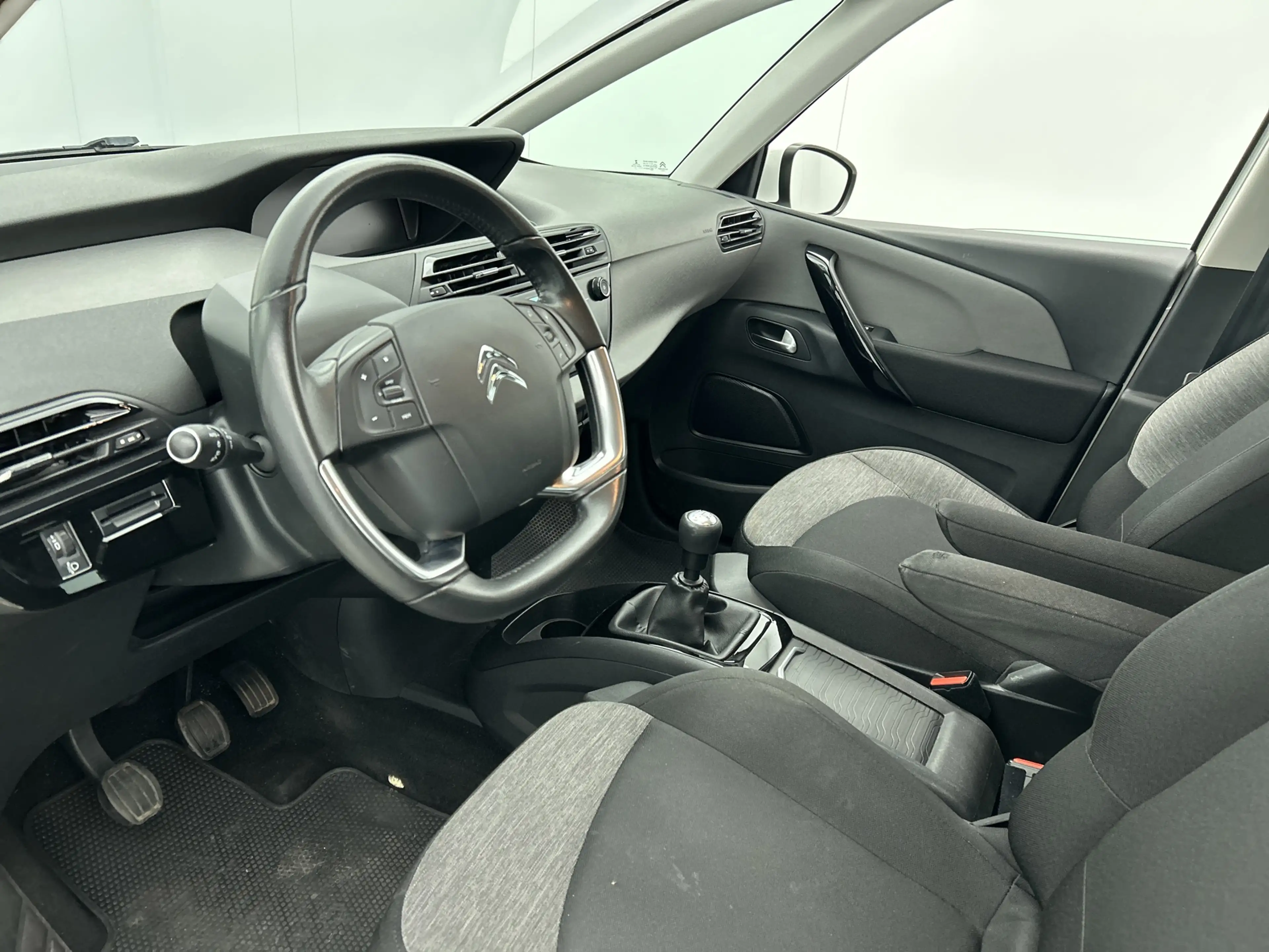 Citroen Grand C4 Picasso 1.2 PureTech Business | 7 Persoons | CarPlay | Nav — photo 4