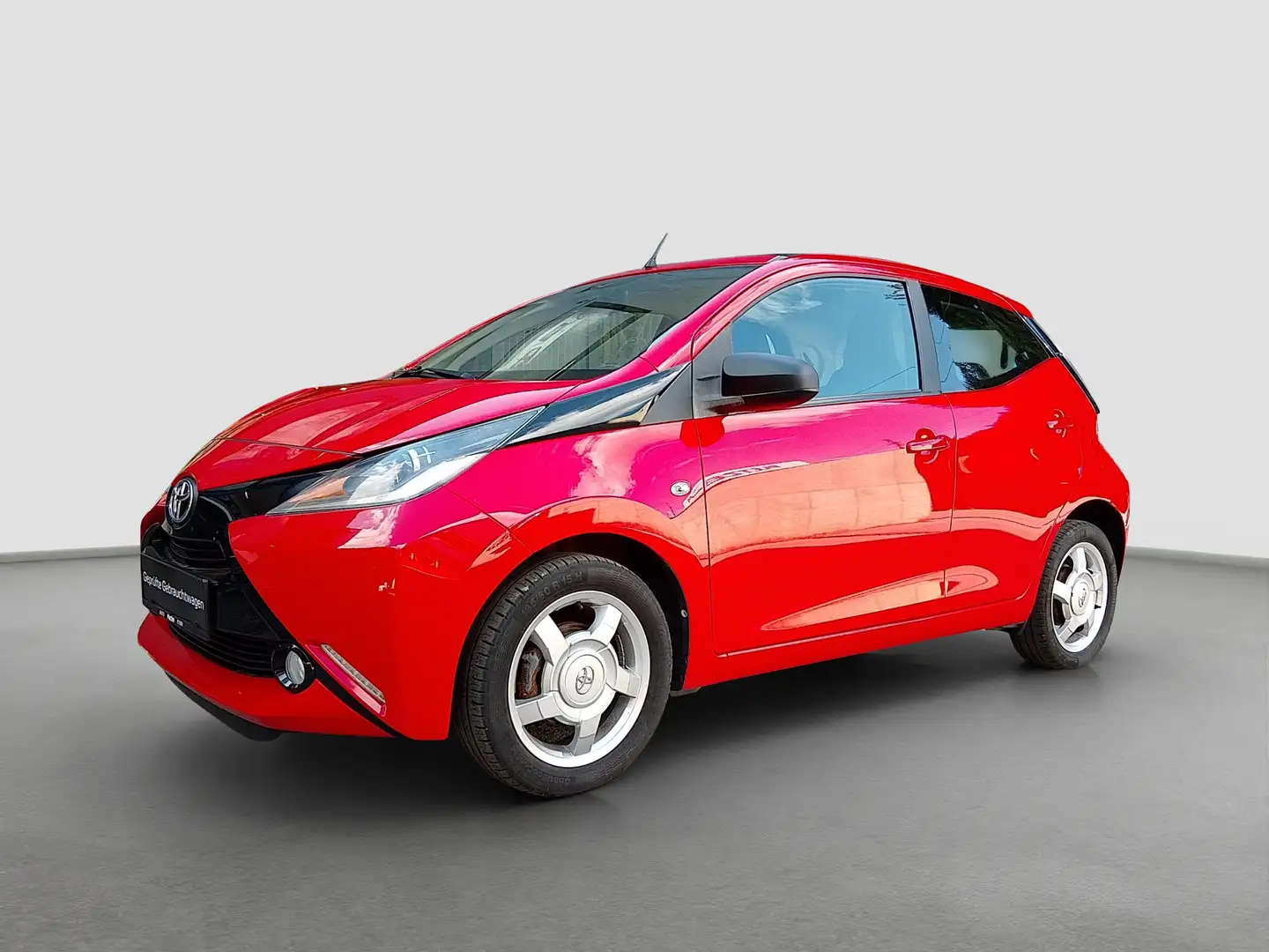 Toyota Aygo X Aygo 1,0 x-wave Rot - 1