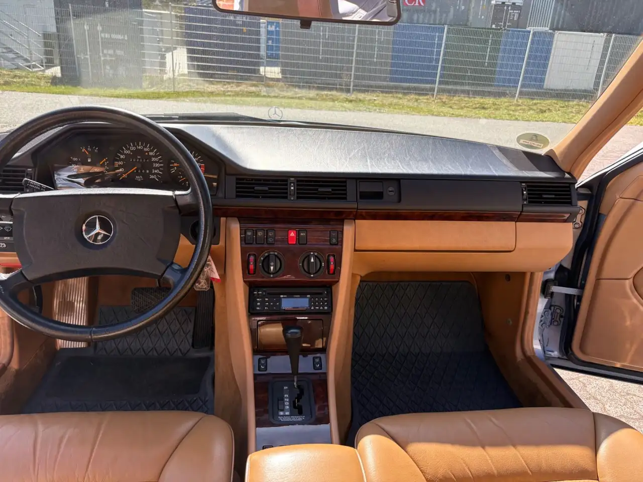 Mercedes-Benz 300 TE 24 V Autom 2 Hand H-Kennzeichen, foto 12