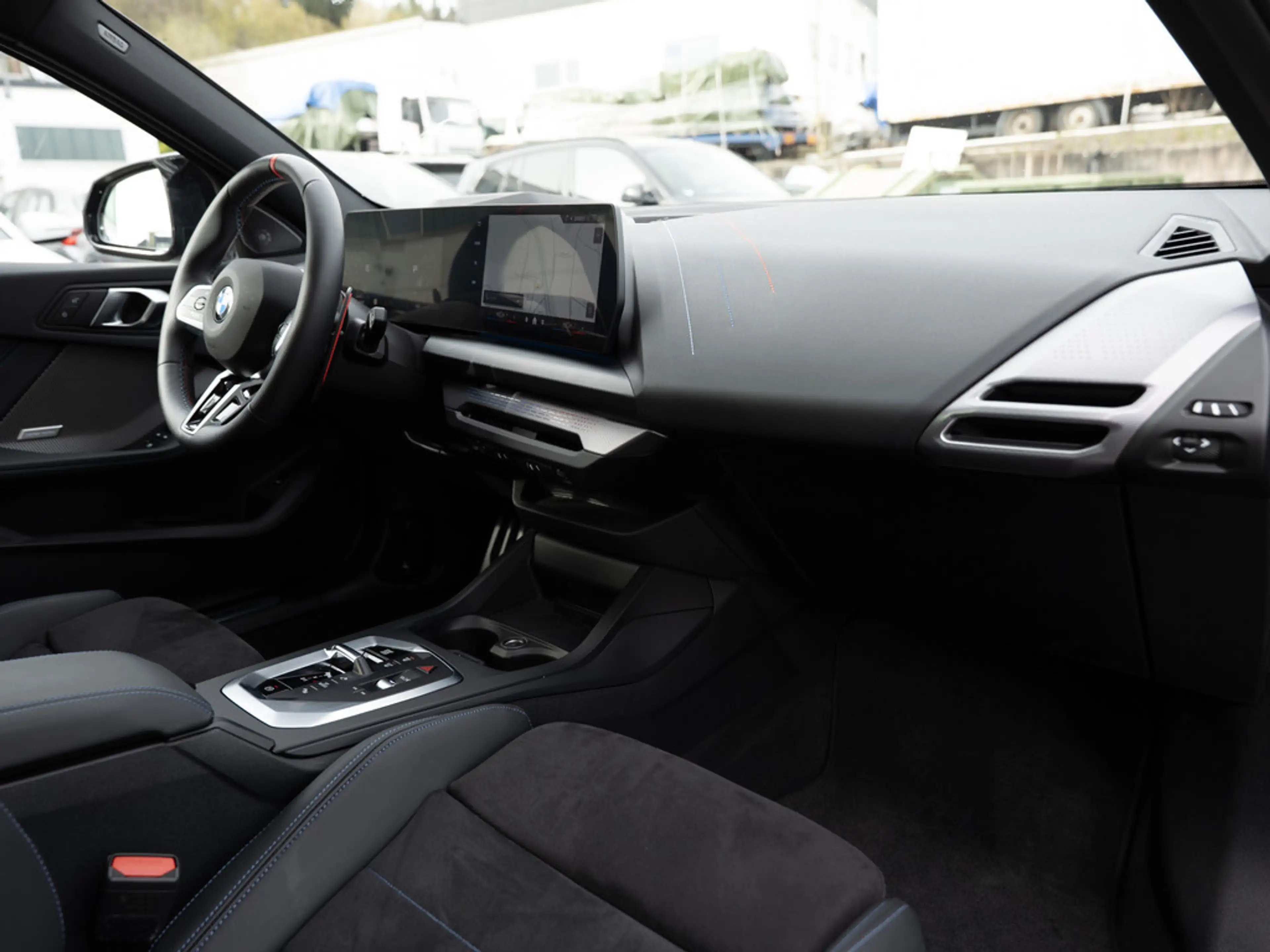 BMW 135 M xDrive PANO HUD 360° LED ACC NAVI H/K — photo 11
