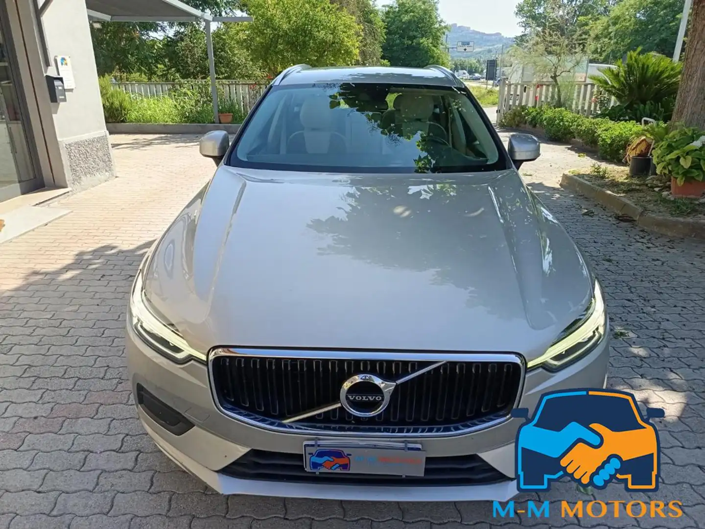 Volvo XC60 D4 AWD Business ProMMo Grigio - 2