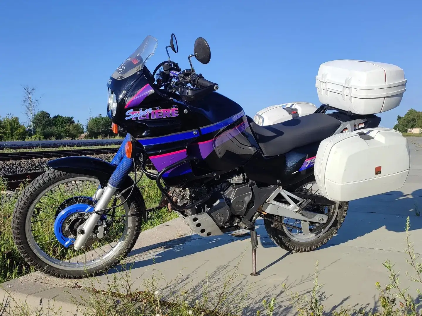 Yamaha XTZ 750 Super Tenere Zwart - 1