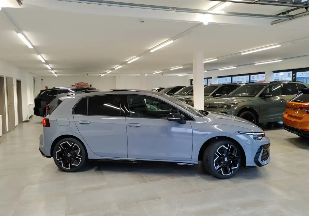 Volkswagen Golf 2026