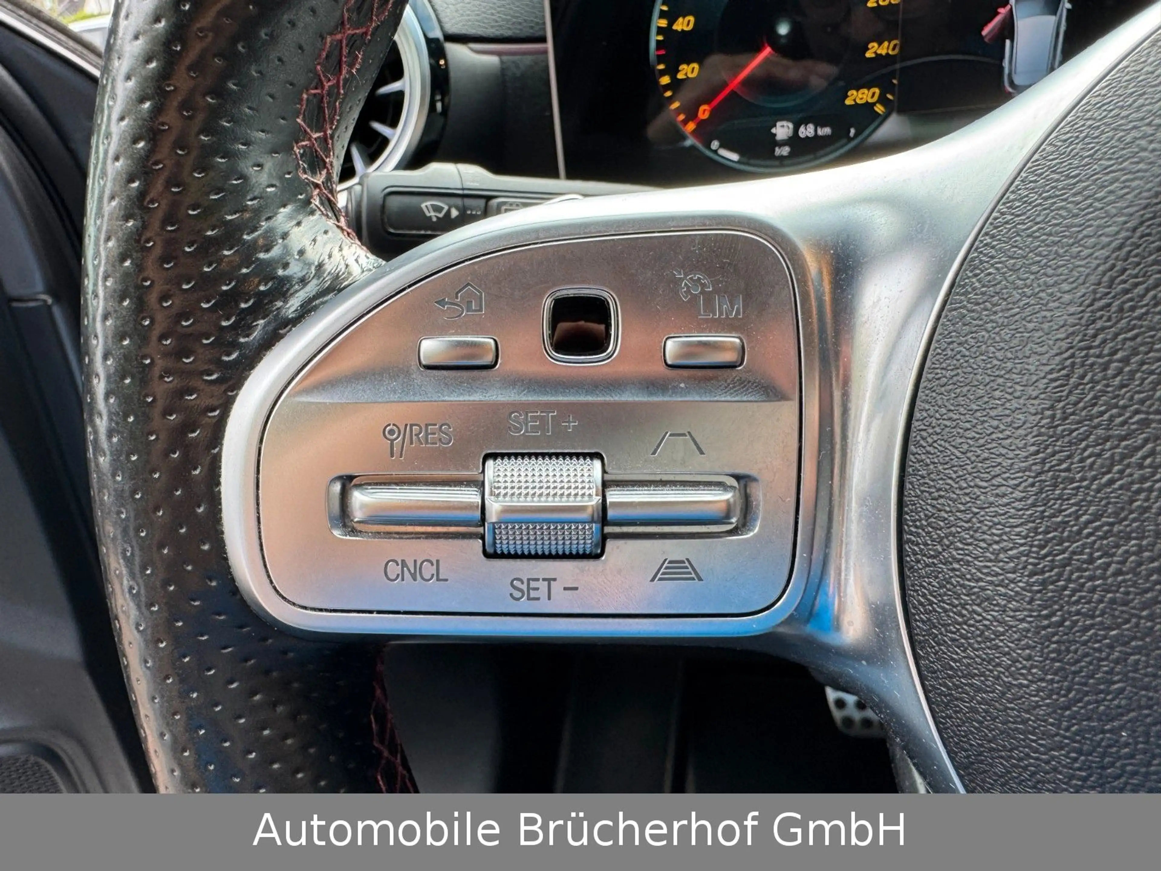 Mercedes-Benz A 35 AMG A35 AMG 4M MultiBeam/Ambiente/Distro/Allwetter — photo 11