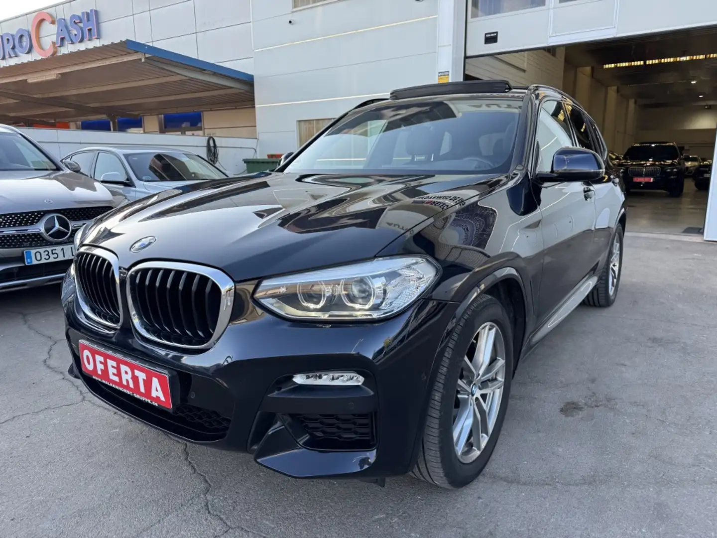 BMW X3 xDrive 30dA Bleu - 1
