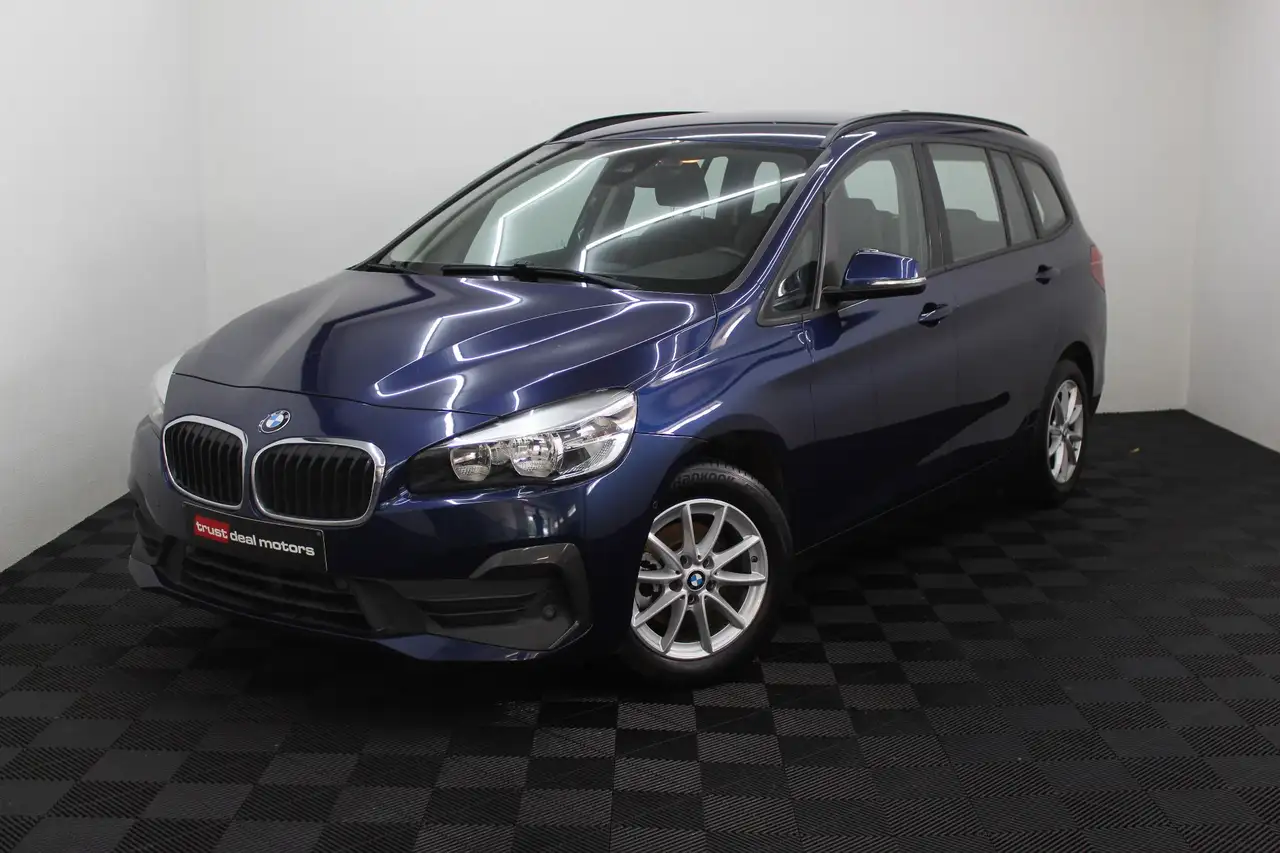 BMW 216
