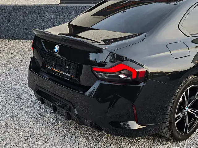 BMW 2 Series view 11