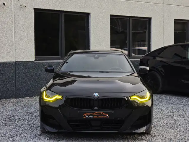 BMW 2 Series view 4