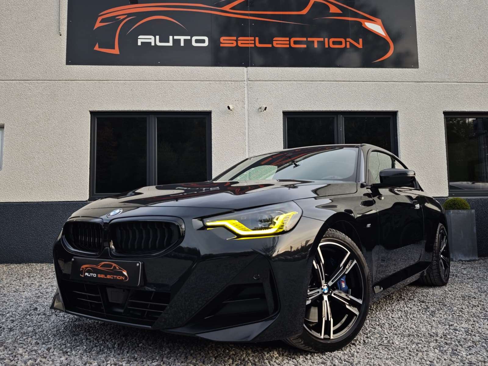 BMW 218