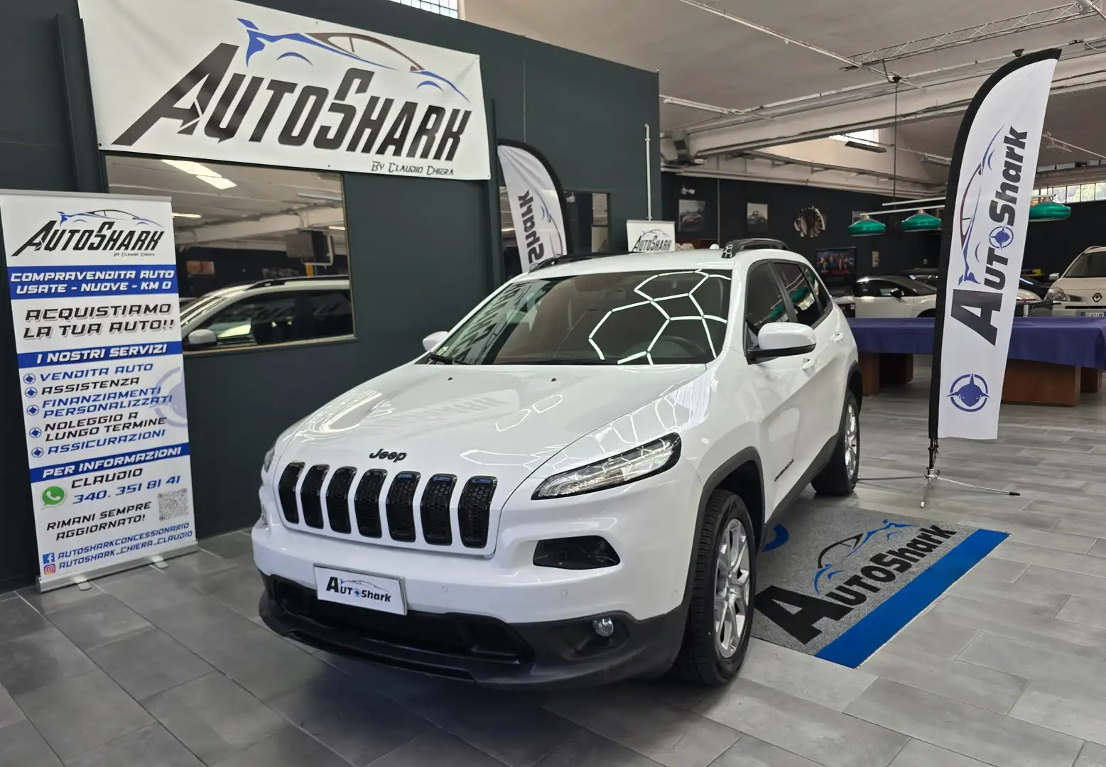 Jeep Cherokee Cherokee V 2014 2.2 mjt II Night Eagle 4wd 185cv Bianco - 2