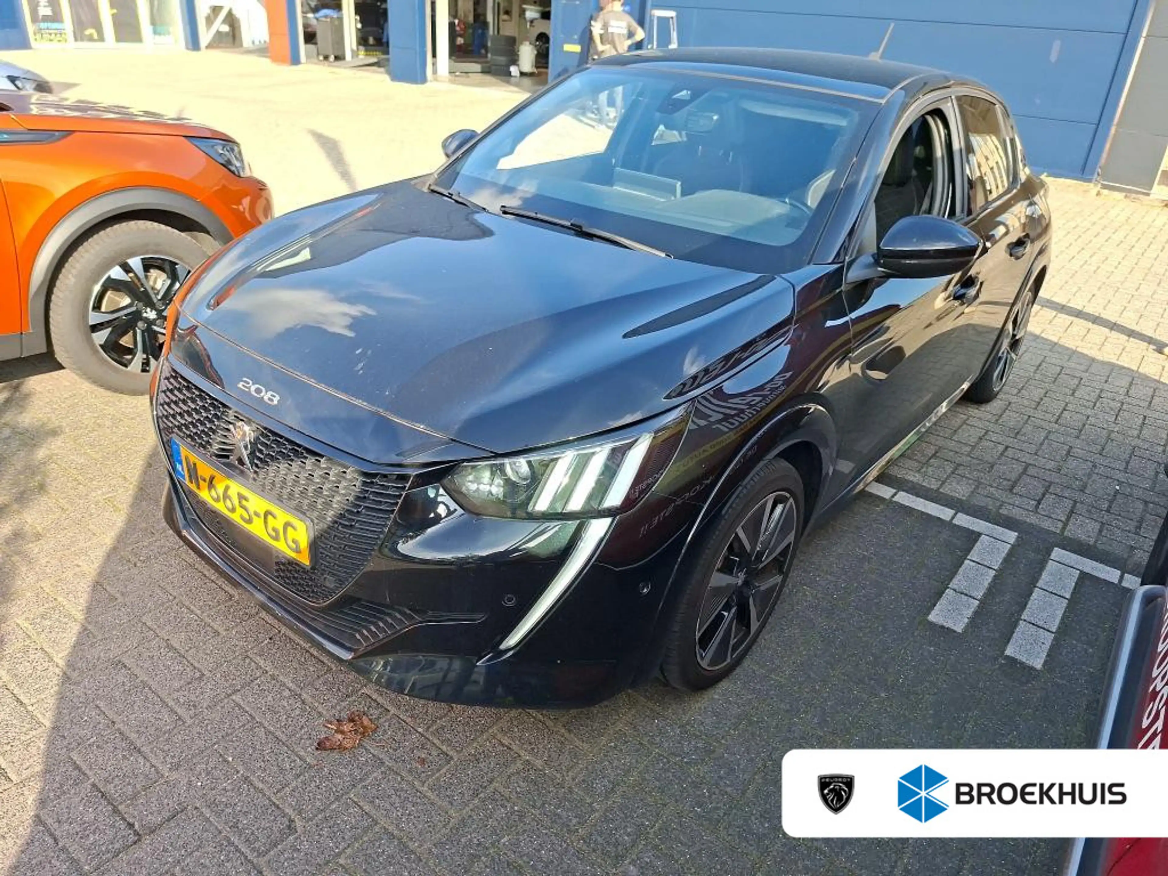 Peugeot e-208 EV GT Pack 50 kWh | Fase 3 laden | SOH 89,5% | Pan