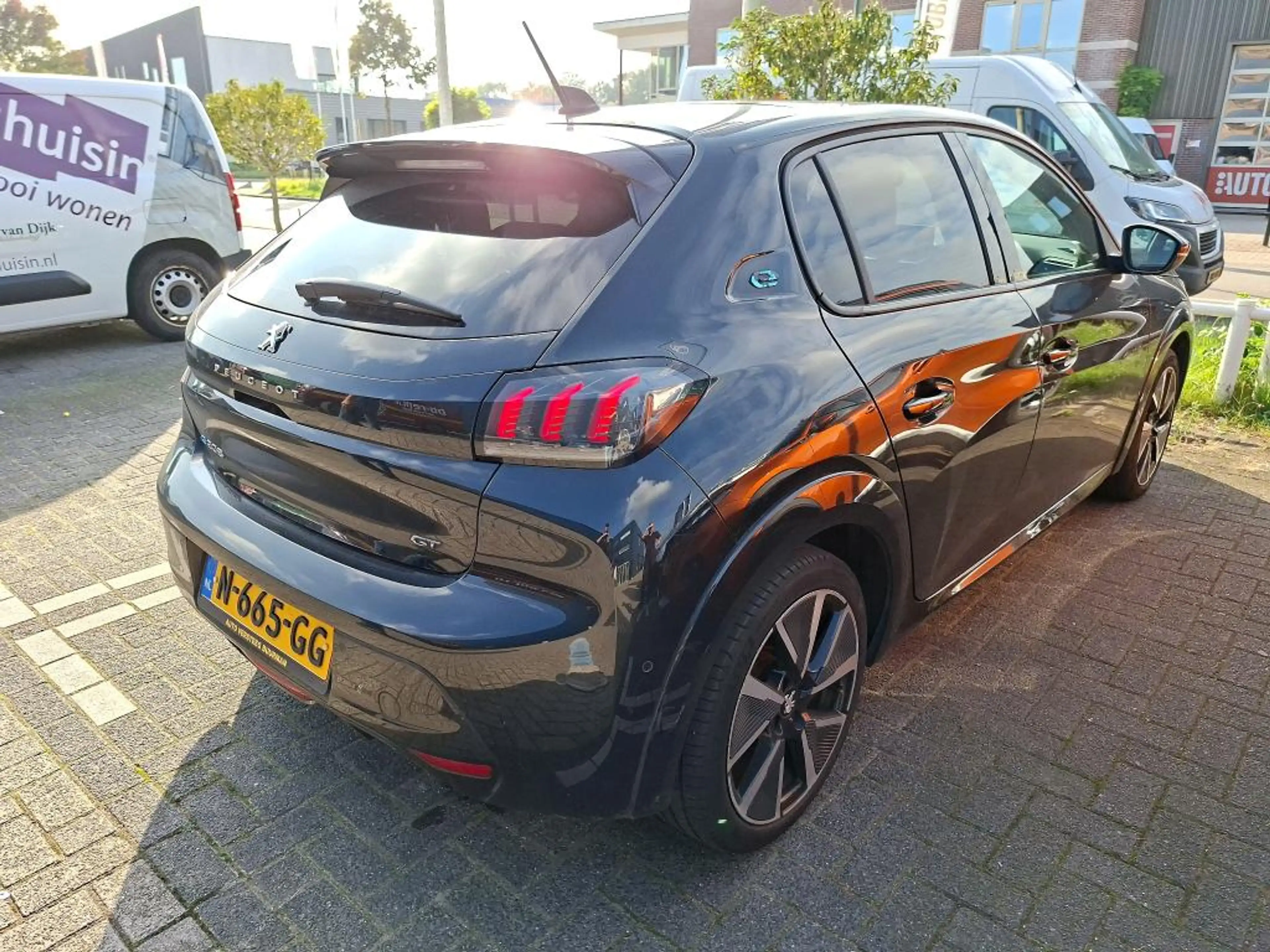 Peugeot e-208 EV GT Pack 50 kWh | Fase 3 laden | SOH 89,5% | Pan — photo 4