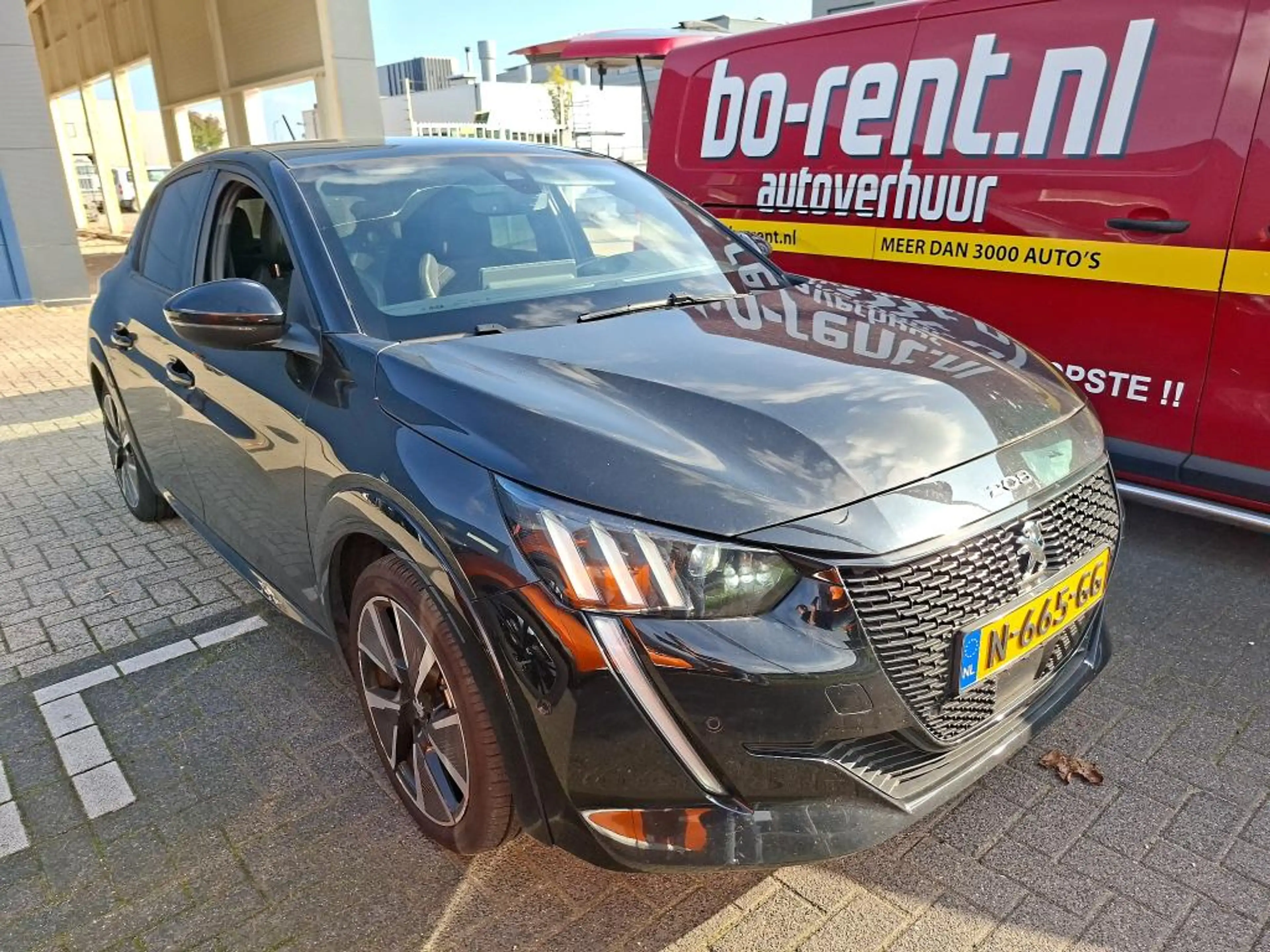 Peugeot e-208 EV GT Pack 50 kWh | Fase 3 laden | SOH 89,5% | Pan — photo 2