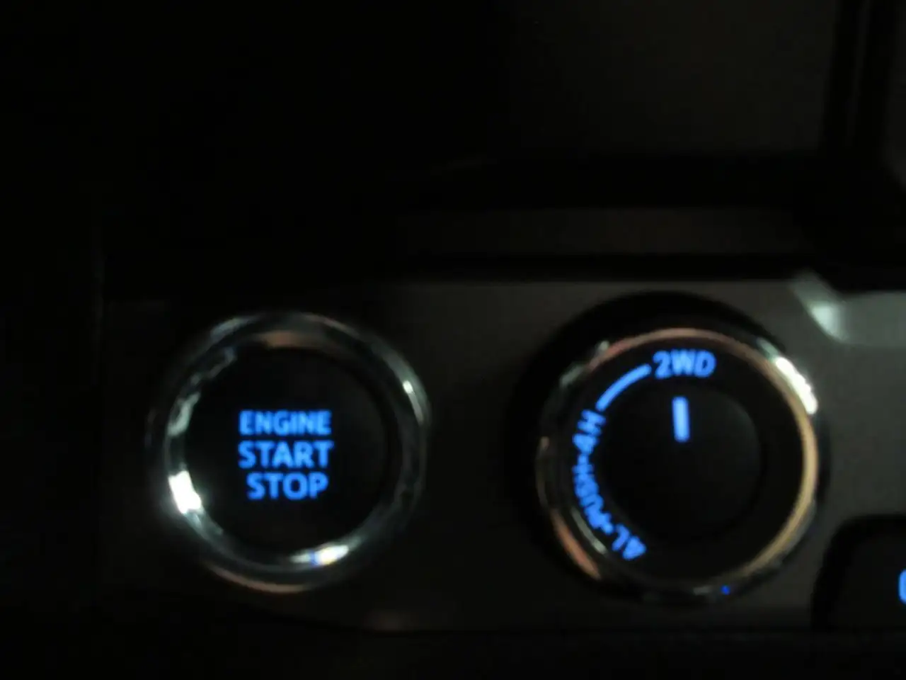 Toyota Tacoma снимка Toyota Tacoma