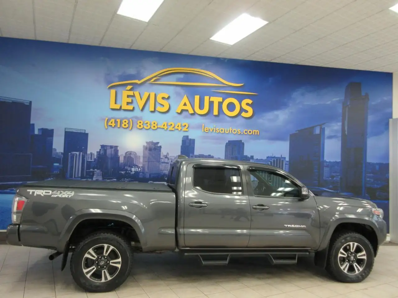 Toyota Tacoma снимка Toyota Tacoma