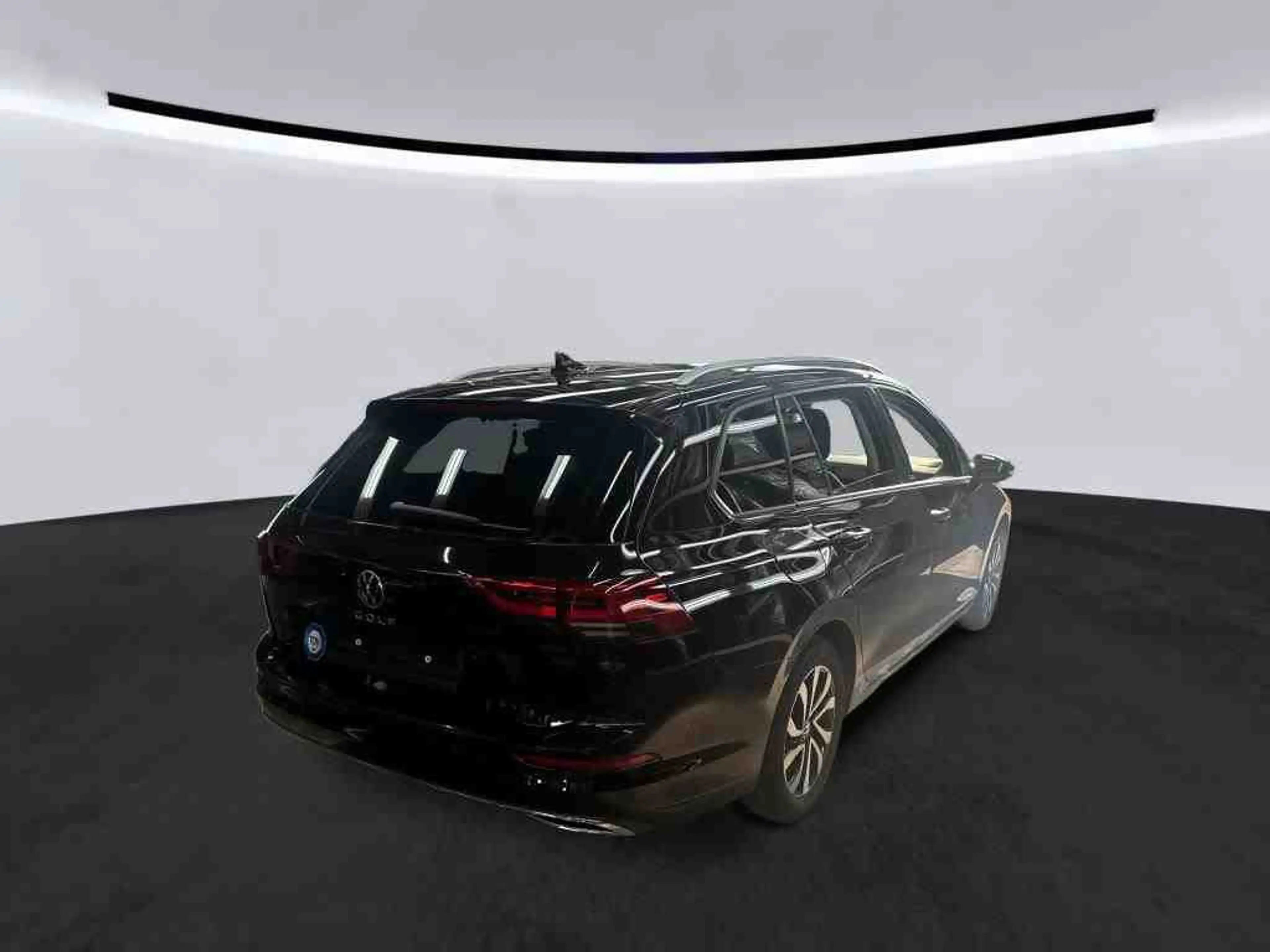 Volkswagen Golf Variant Golf VIII Variant 2.0 TDI DSG ACTIVE*LED*AHK*PDC — photo 3