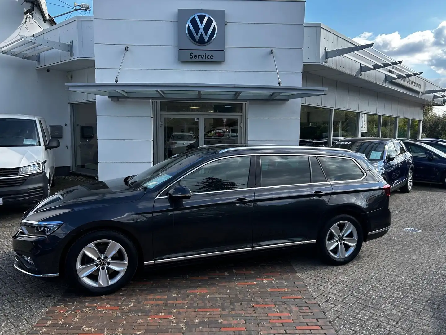 Volkswagen Passat Variant CB 2.0 TDI DSG Elegance Grau - 2