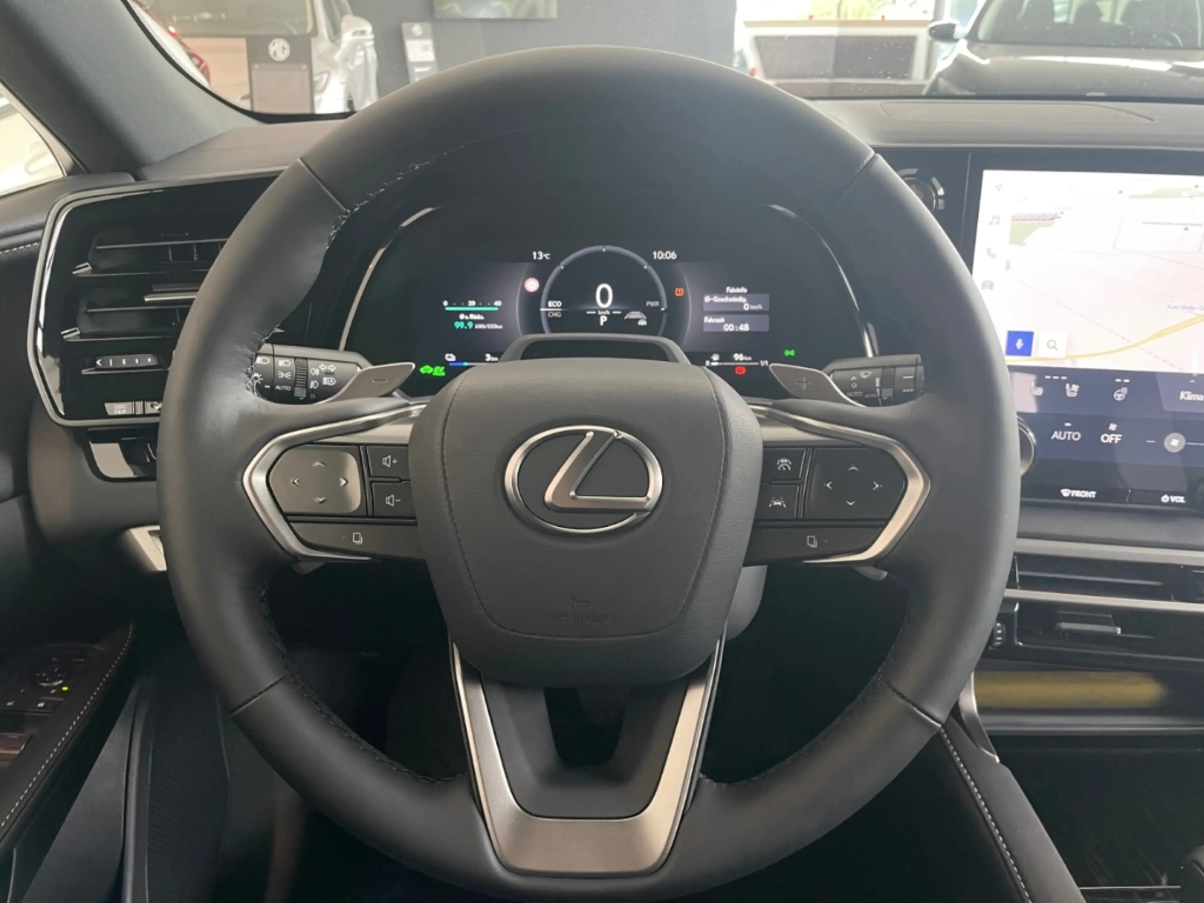 Lexus RX 450h 450 h+ E-FOUR F Sport Design — photo 13