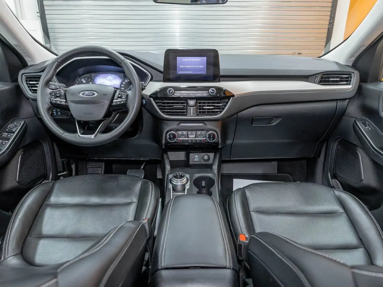 Ford Escape снимка Ford Escape