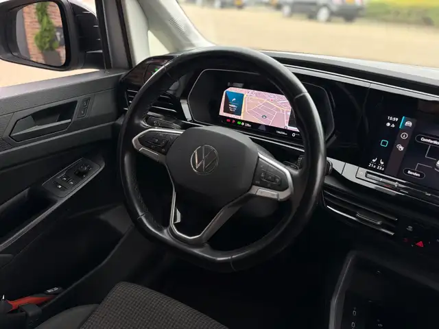Volkswagen Caddy view 2