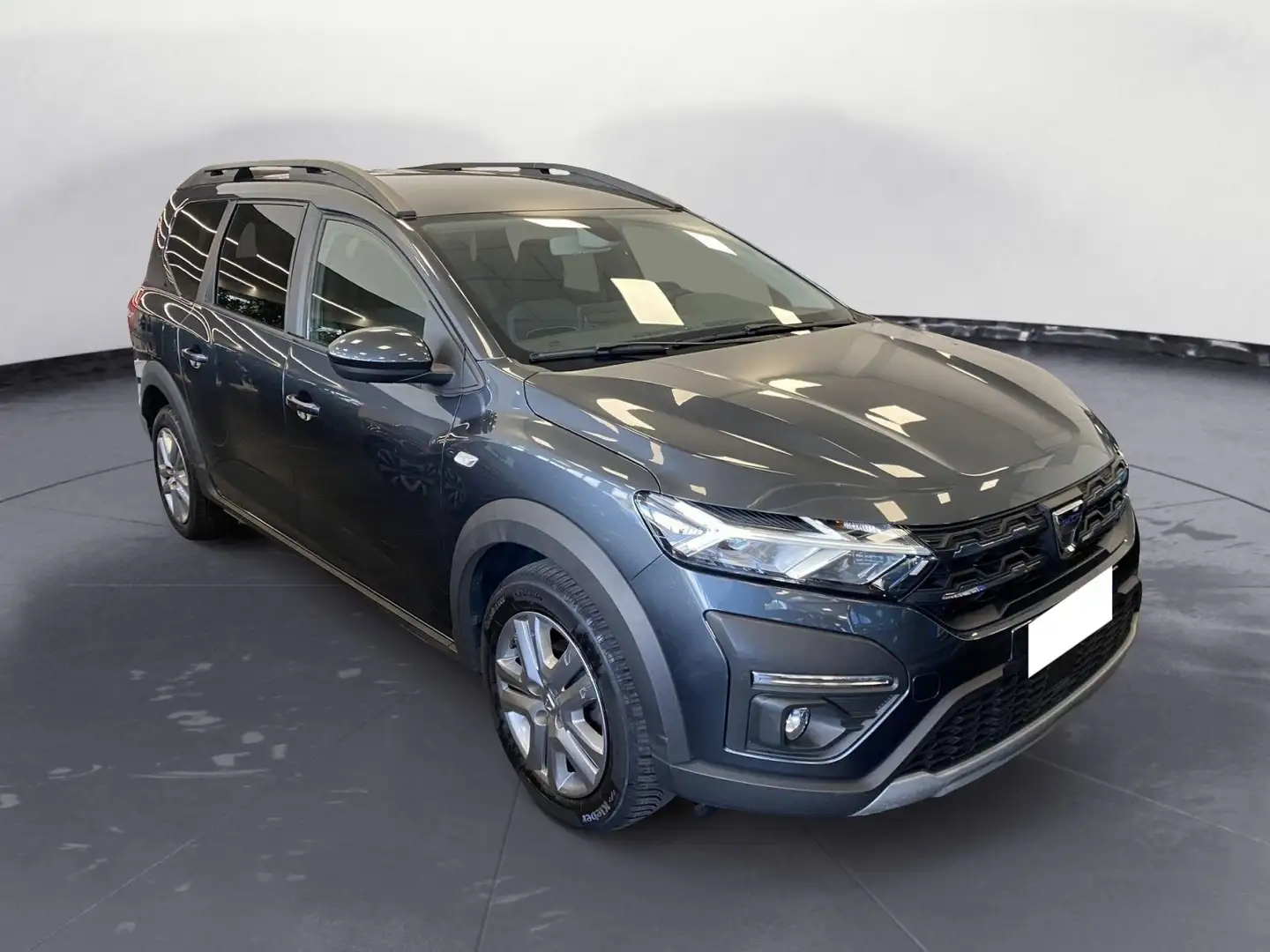 Dacia Jogger Jogger 1.0 TCe 100 GPL CV 5 posti Comfort Grau - 2