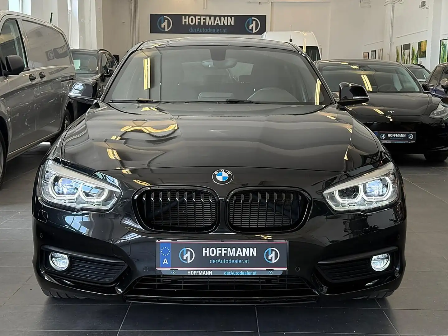 BMW 116 i Advantage,LED/Navi/17"Alu/Alpine Soundsystem Schwarz - 2