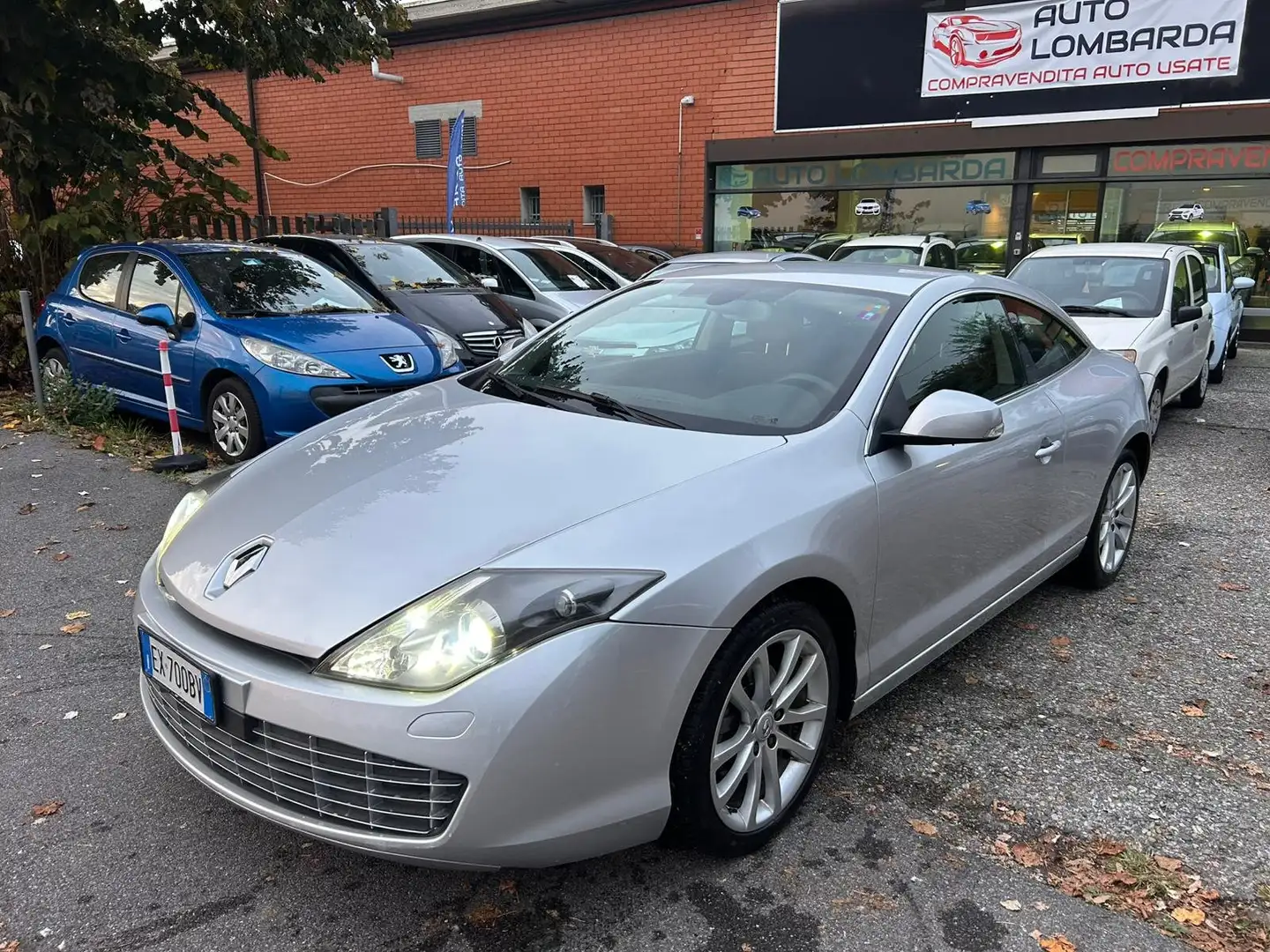 Renault Laguna Laguna IV  Coupe Coupe 2.0 dci Wave Edition 150cv Gris - 1